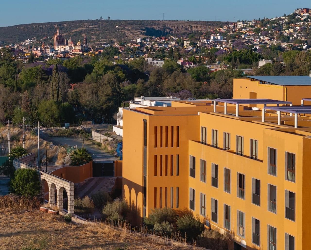 Clevia Apartment — Centro, San Miguel de Allende — photo 13 — radiant modern home, panoramic city views