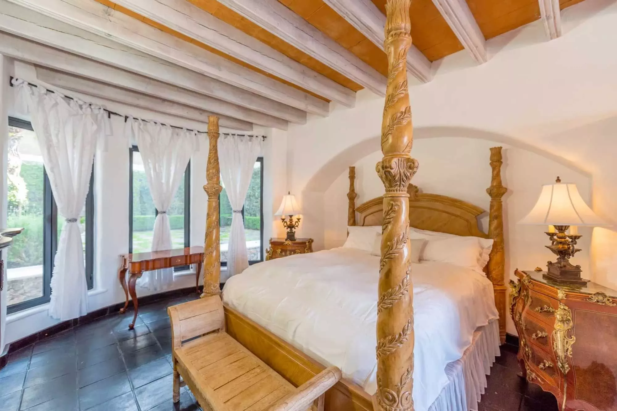 Casa Mi Besito — Atascadero (Arcos de San Miguel), San Miguel de Allende — photo 13 — elegant colonial master suite, light-filled