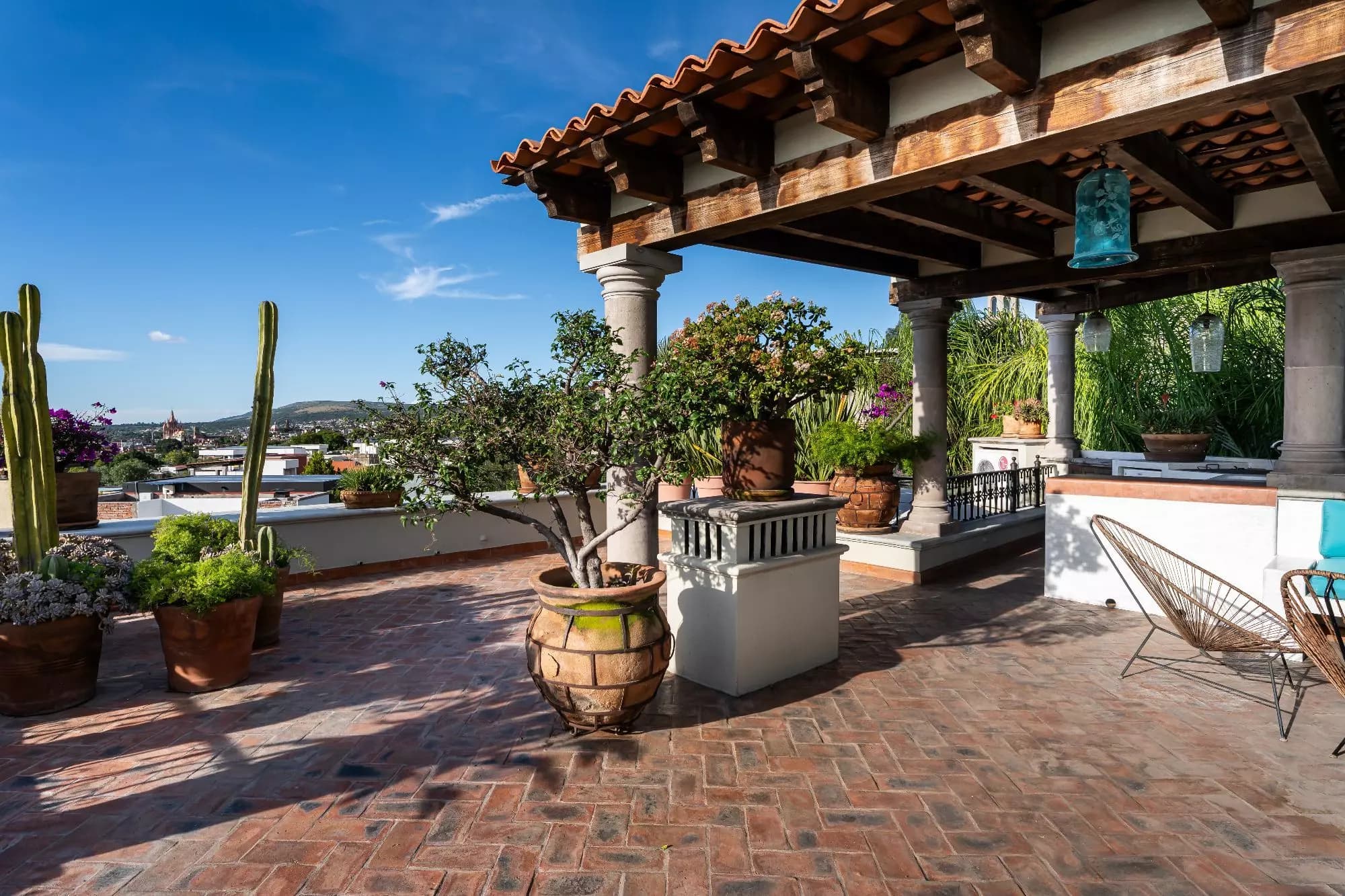 Casa Dos Casas — Guadiana, San Miguel de Allende — photo 18 — enchanting rooftop terrace, panoramic city views