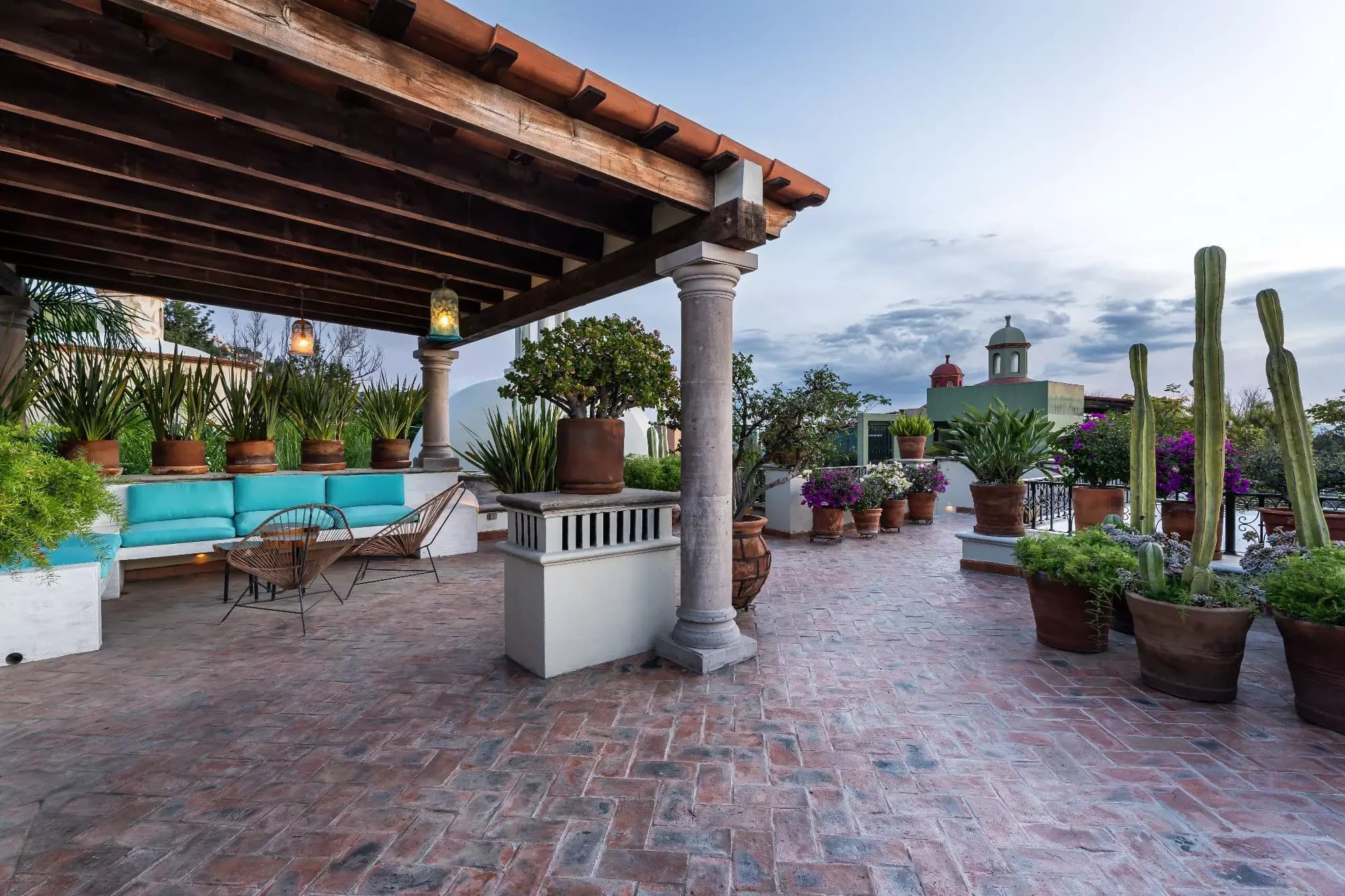 Casa Dos Casas — Guadiana, San Miguel de Allende — photo 17 — enchanting rooftop terrace, colonial charm