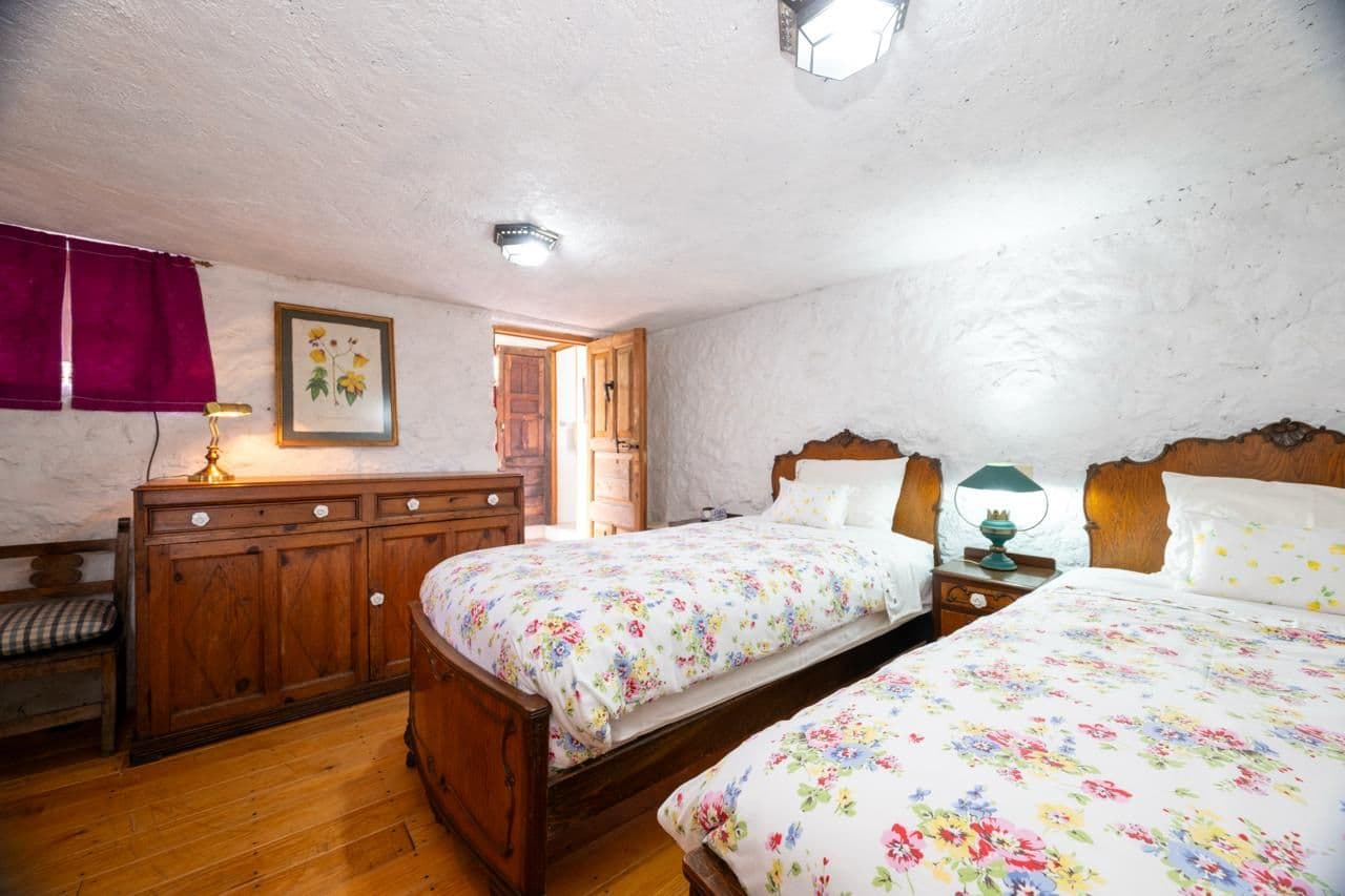 Campo Azul — San Miguel de Allende Centro, San Miguel de Allende — photo 9 — charming colonial bedroom, authentic character