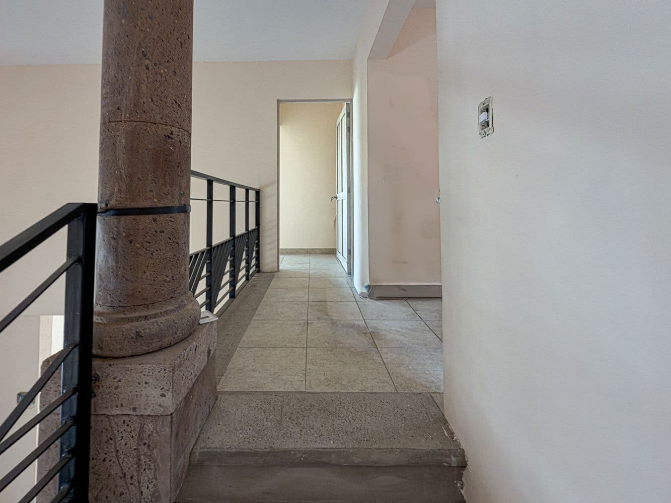 Casa Paulina — Residencial Malanquin la Mesa, San Miguel de Allende — photo 13 — elegant corridor with soaring ceilings