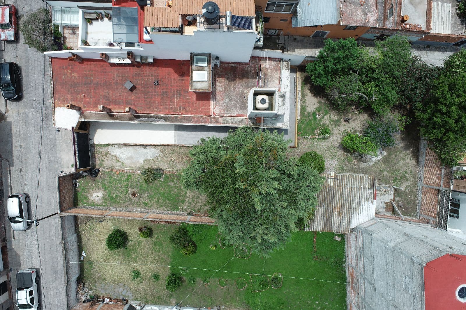 Casa Orizaba 82 — San Antonio, San Miguel de Allende — photo 6 — lush garden, charming courtyard potential