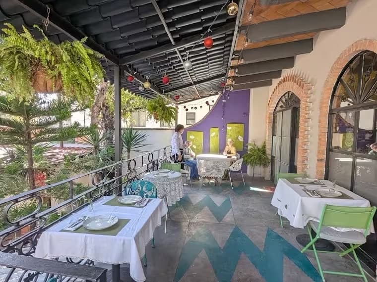Plaza de Ancha — Guadiana, San Miguel de Allende — photo 7 — charming colonial courtyard entertaining space