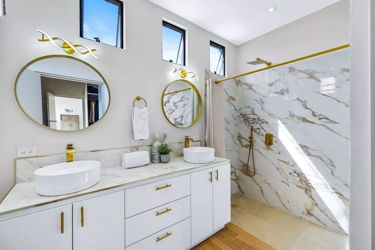 Casa Angel — La Lejona, San Miguel de Allende — photo 21 — luxe spa-inspired master bath retreat