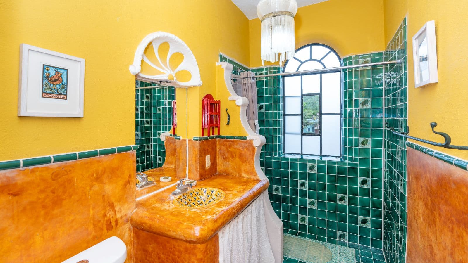 Casa de Tomas — La Lomita, San Miguel de Allende — photo 16 — vibrant colonial bathroom with authentic character