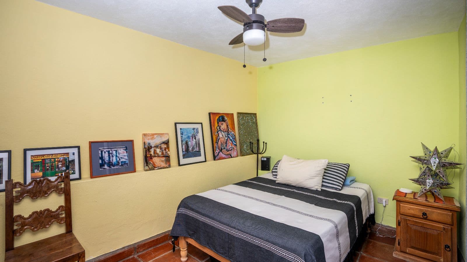 Casa de Tomas — La Lomita, San Miguel de Allende — photo 12 — vibrant, sun-drenched bedroom with character