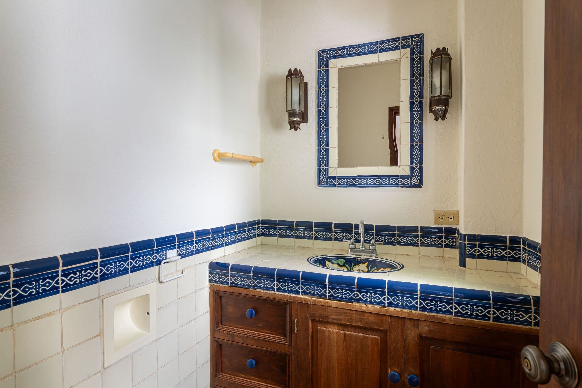 Casa Hidden Nook — San Antonio, San Miguel de Allende — photo 15 — artisan tilework, elegant vanity details
