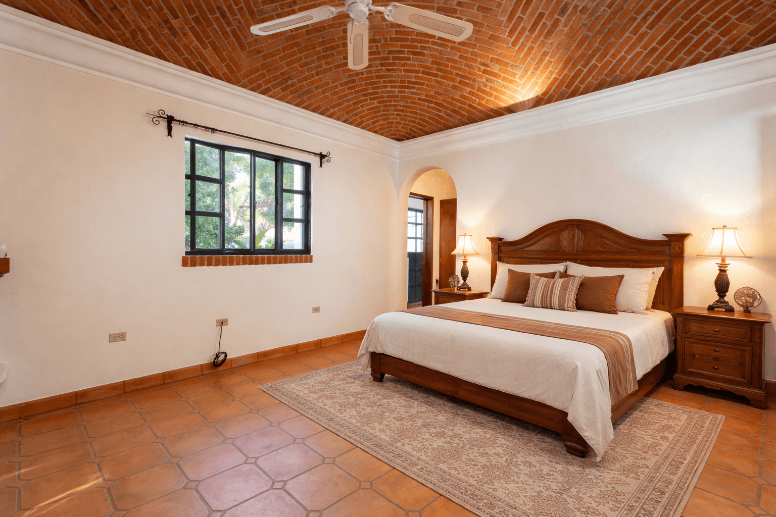 Casa Hidden Nook — San Antonio, San Miguel de Allende — photo 26 — rustic elegance meets refined comfort