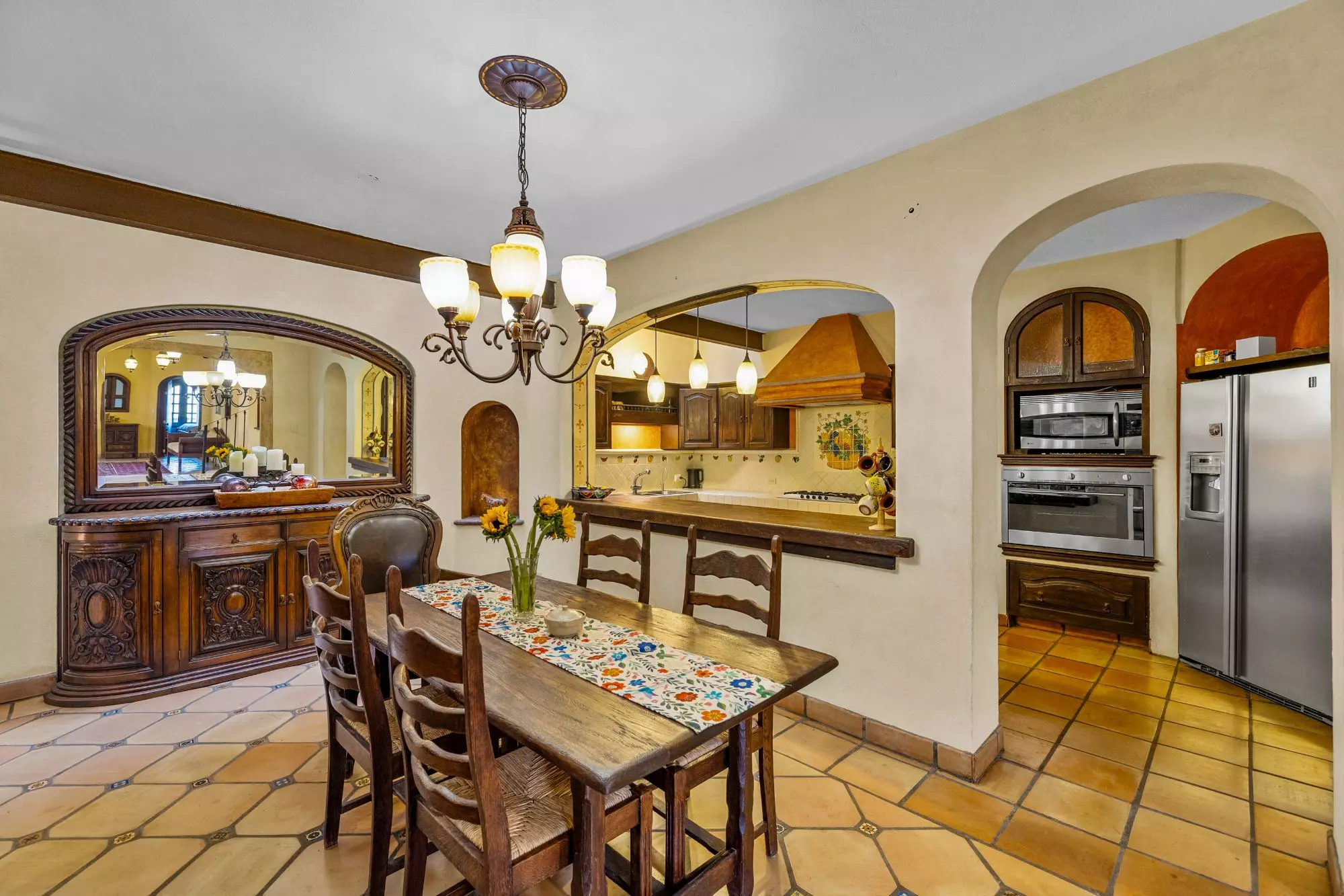 Casa Del Obraje — El Obraje, San Miguel de Allende — photo 19 — elegant traditional mexican kitchen elegance