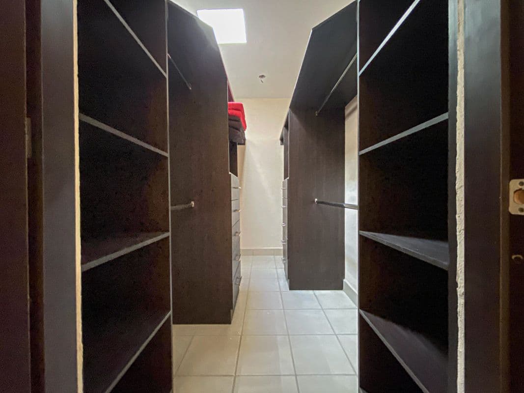 Casa Laura — Las Brisas, San Miguel de Allende — photo 19 — spacious walk-in closet, abundant natural light