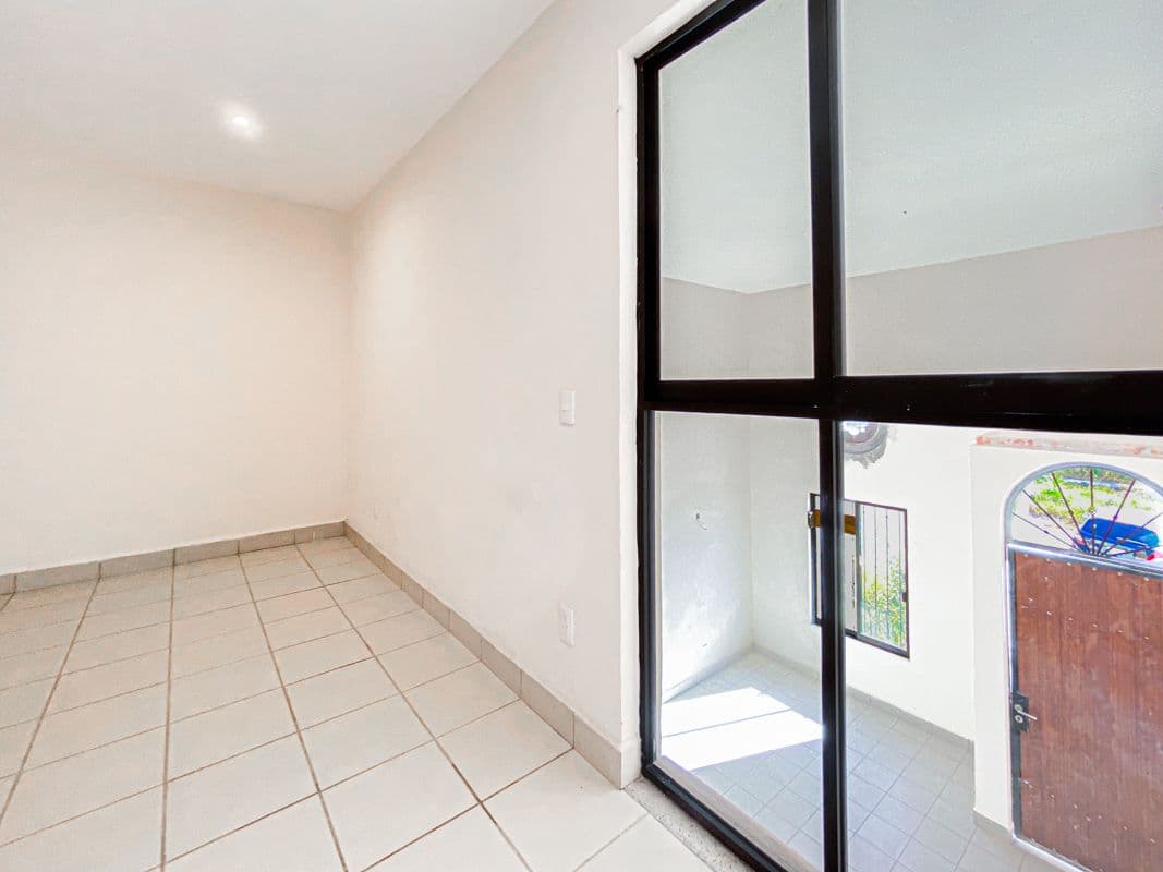 Casa Laura — Las Brisas, San Miguel de Allende — photo 21 — bright, versatile studio with courtyard access