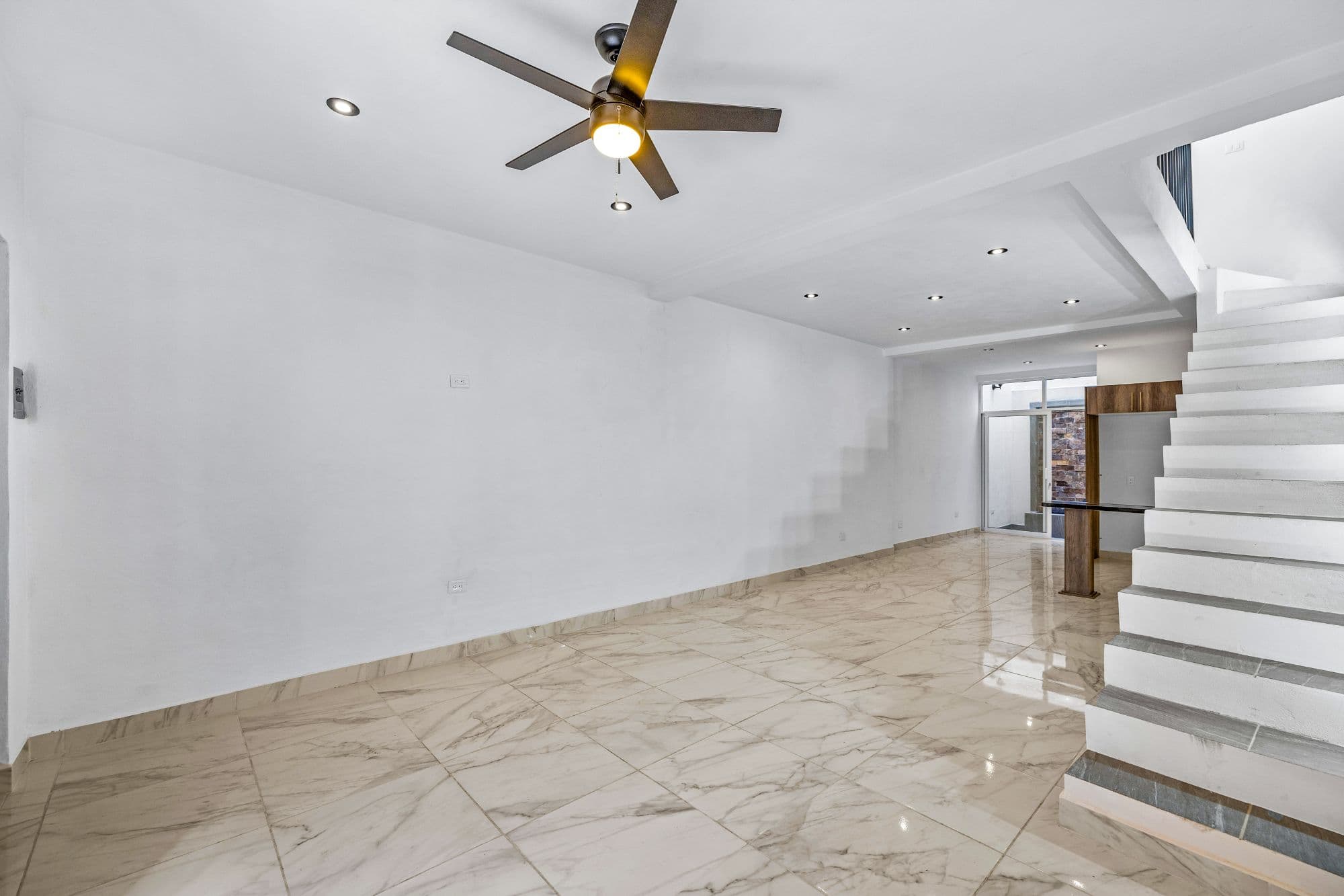 Casa Margarito — Guadalupe, San Miguel de Allende — photo 3 — luminous open-concept living space