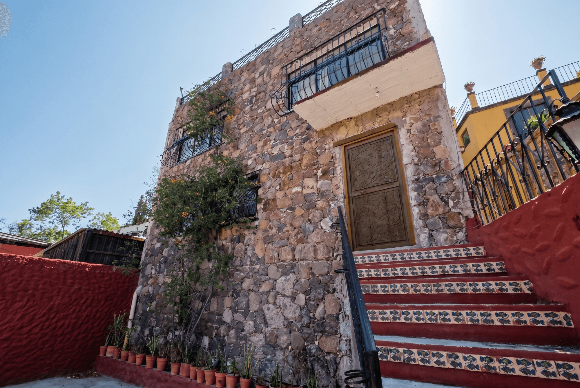 Casa Salida a Qro. — San Miguel de Allende Centro, San Miguel de Allende — photo 11 — rustic stone charm, artisan steps