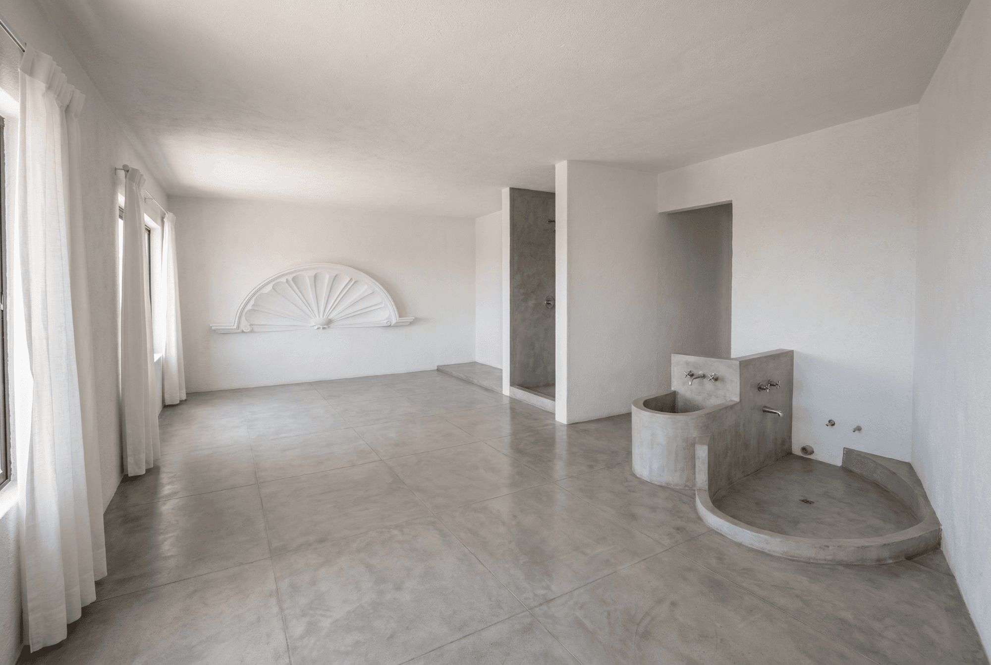 Casa Salida a Qro. — San Miguel de Allende Centro, San Miguel de Allende — photo 3 — spa-like luxury bath sanctuary
