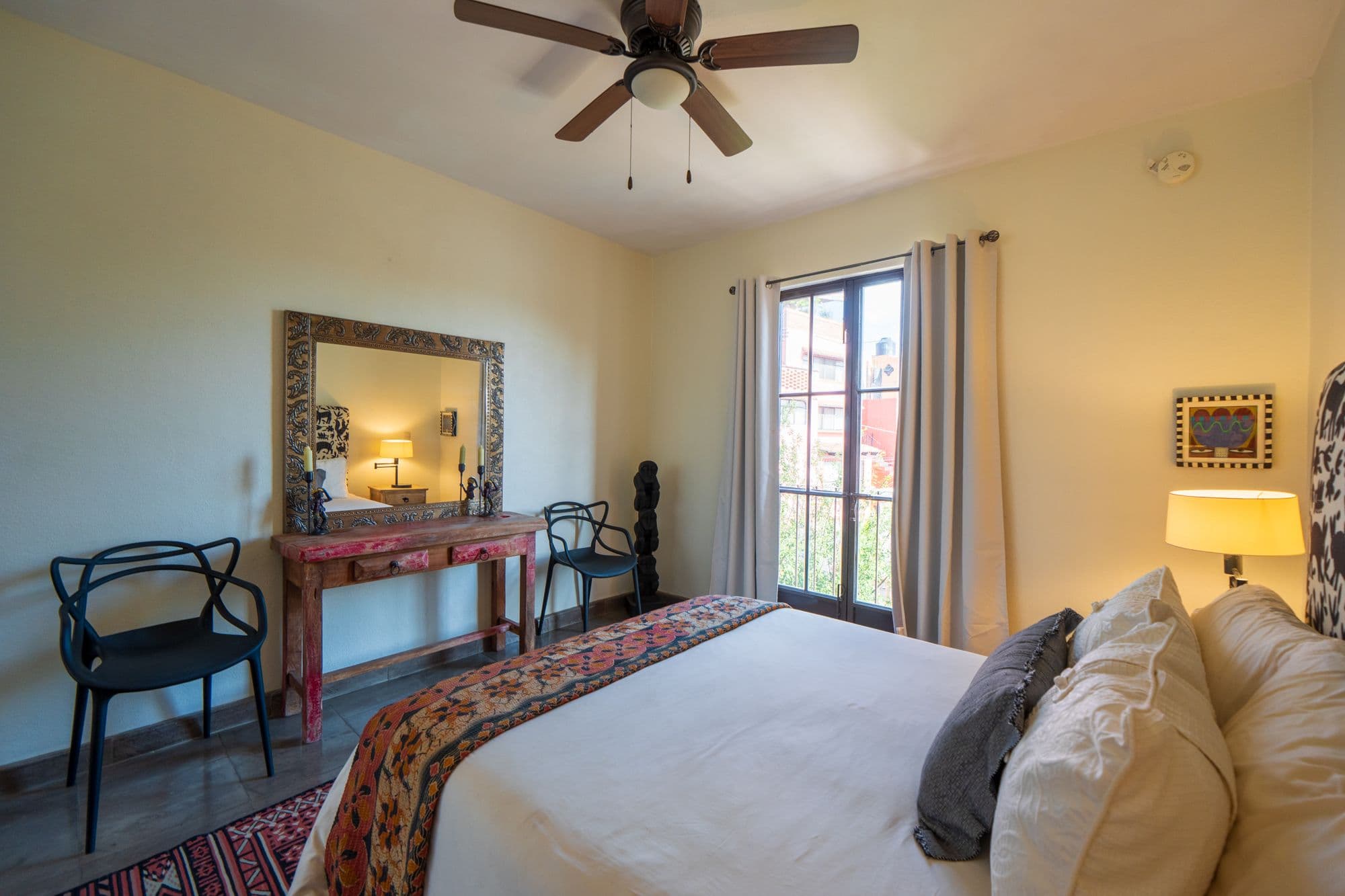 Casa Leslie — San Antonio, San Miguel de Allende — photo 16 — luminous master suite, colonial charm elegantly appointed