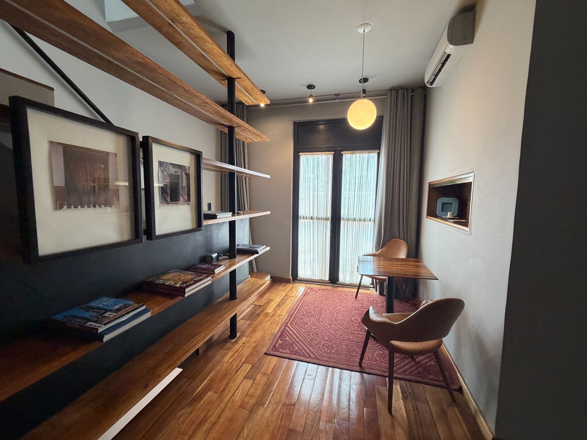 Departamento Umarán — Centro, San Miguel de Allende — photo 14 — sophisticated home office with warm character