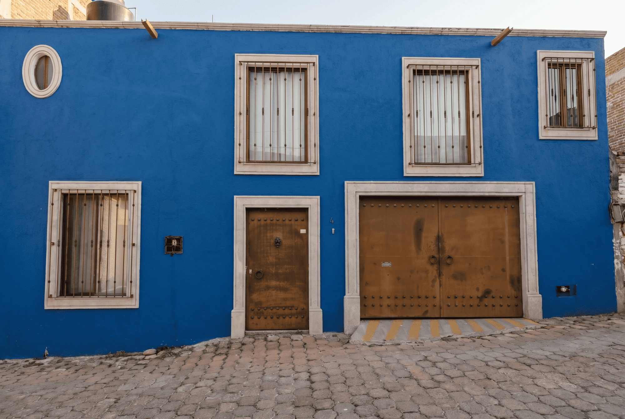 Casa Toro — San Miguel de Allende Centro, San Miguel de Allende — photo 7 — vibrant colonial facade, authentic architectural charm