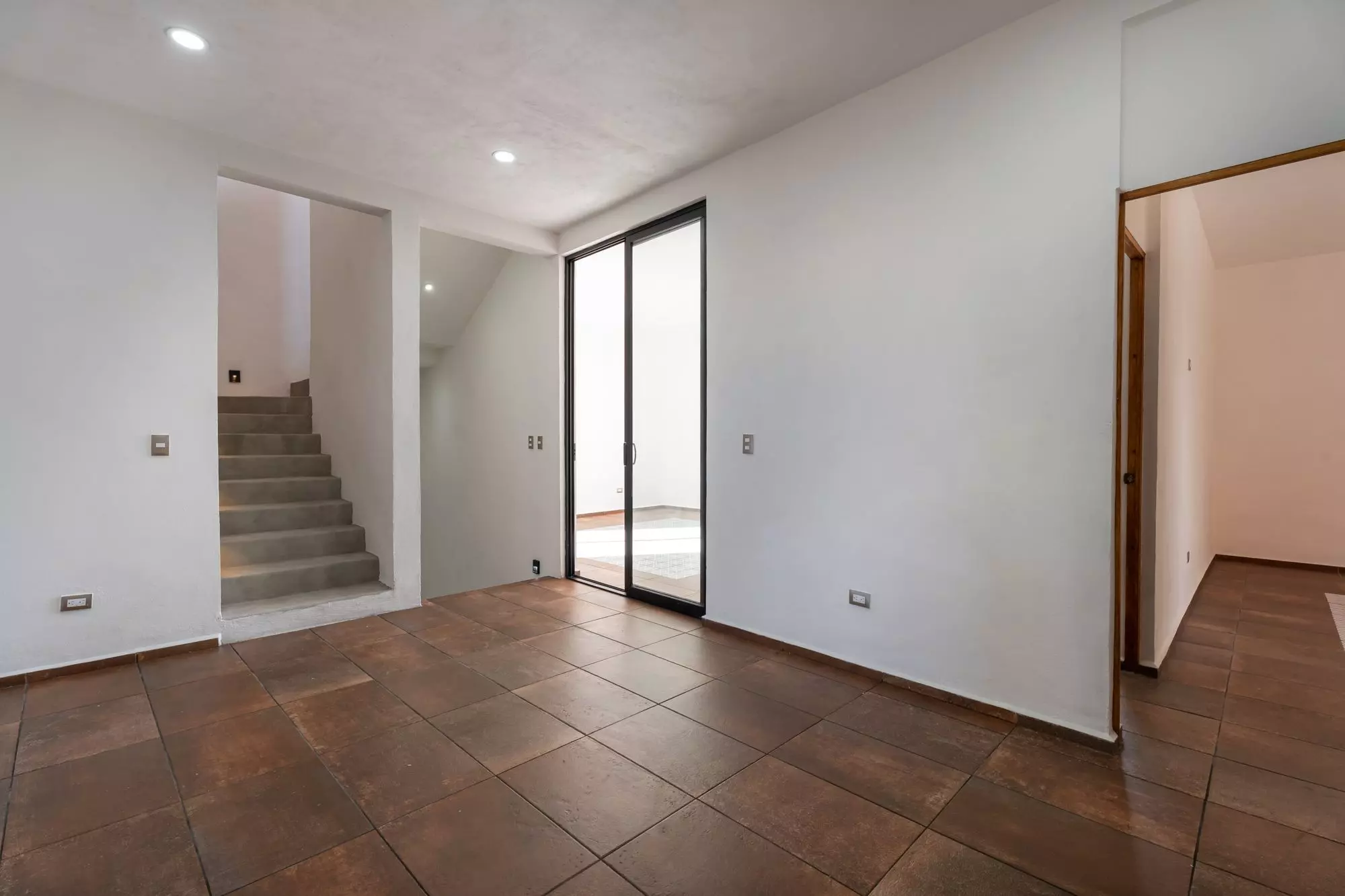Casa Albor — La Palmita, San Miguel de Allende — photo 3 — luminous open-concept living space