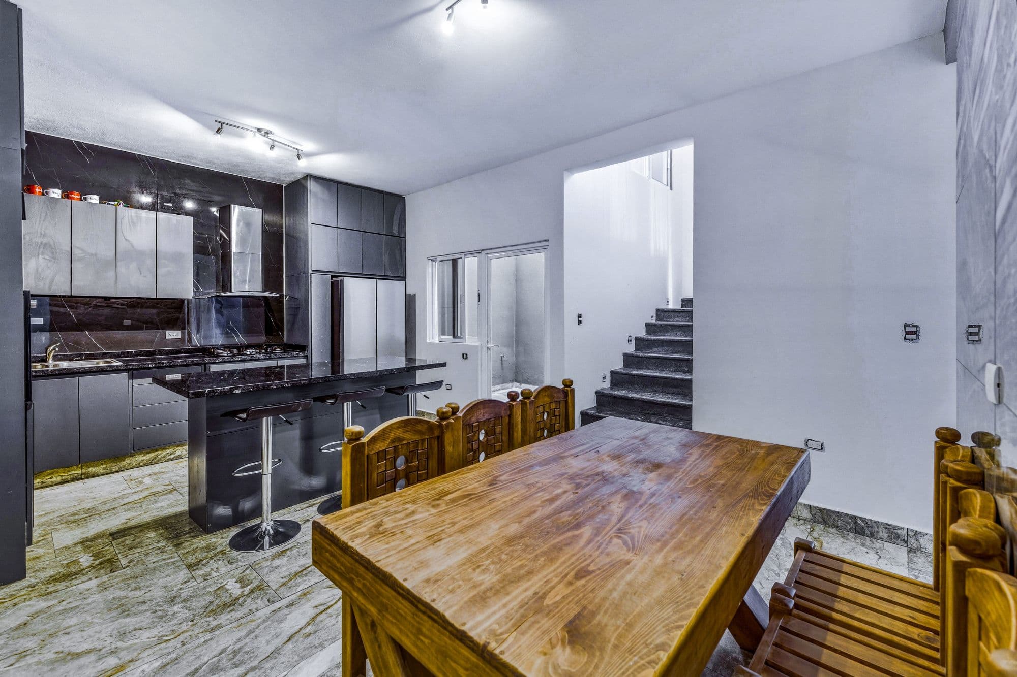 Casa Dalias — Lindavista, San Miguel de Allende — photo 5 — contemporary luxury kitchen, entertainer's haven