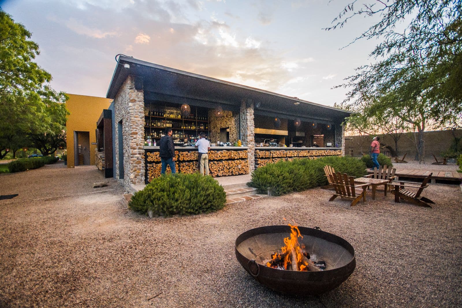 L6 SENDEROS — Los Senderos, Valle de los, San Miguel de Allende — photo 5 — sophisticated entertaining venue, golden hour elegance