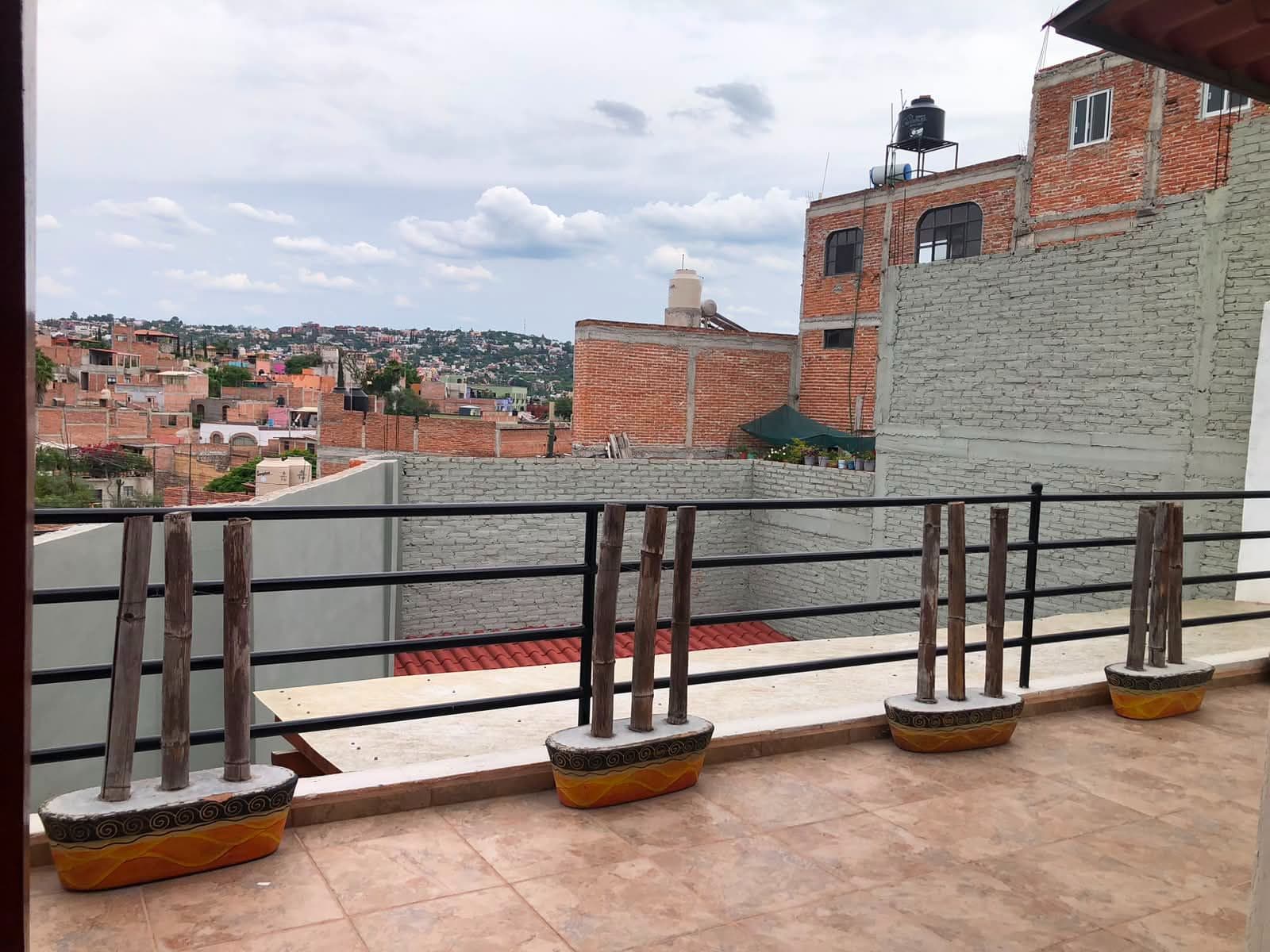 Casa Vista Carolina — Lindavista, San Miguel de Allende — photo 7 — panoramic hillside vistas, contemporary rooftop terrace