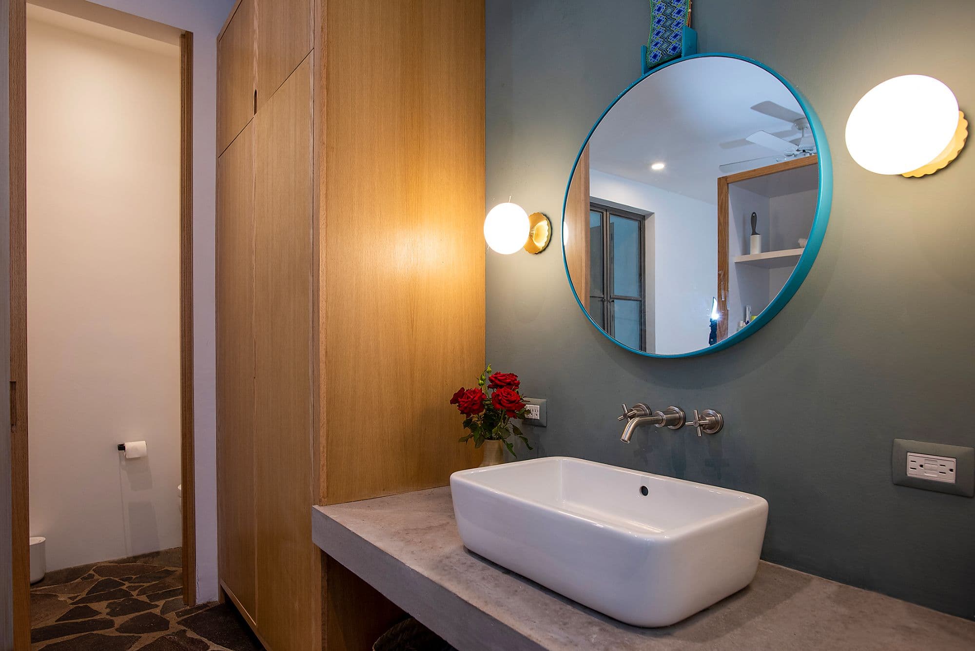 CASA CLARA — Centro, San Miguel de Allende — photo 16 — contemporary spa-inspired ensuite sanctuary