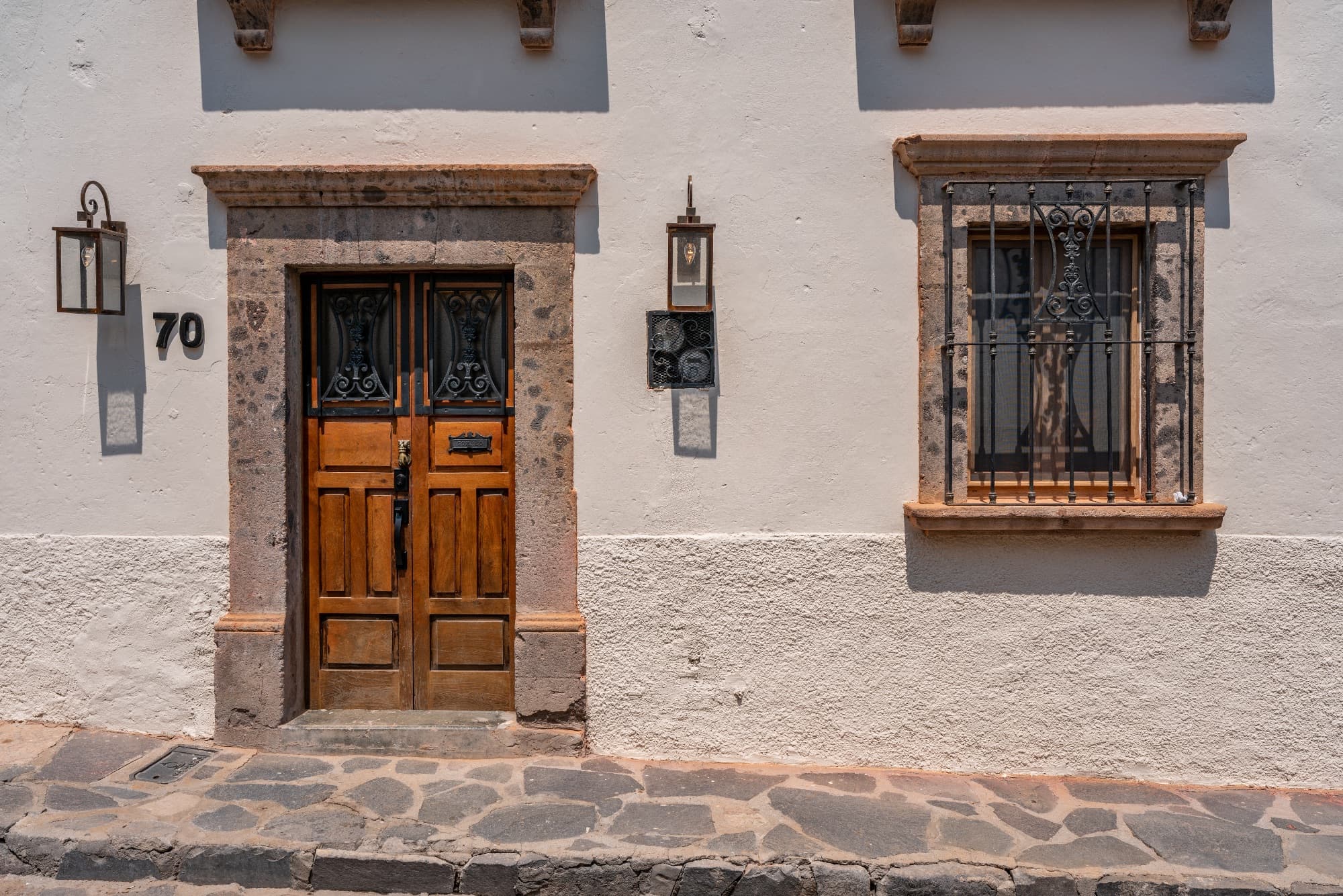 Recreo 70 — Centro, San Miguel de Allende — photo 4 — charming colonial facade with authentic character