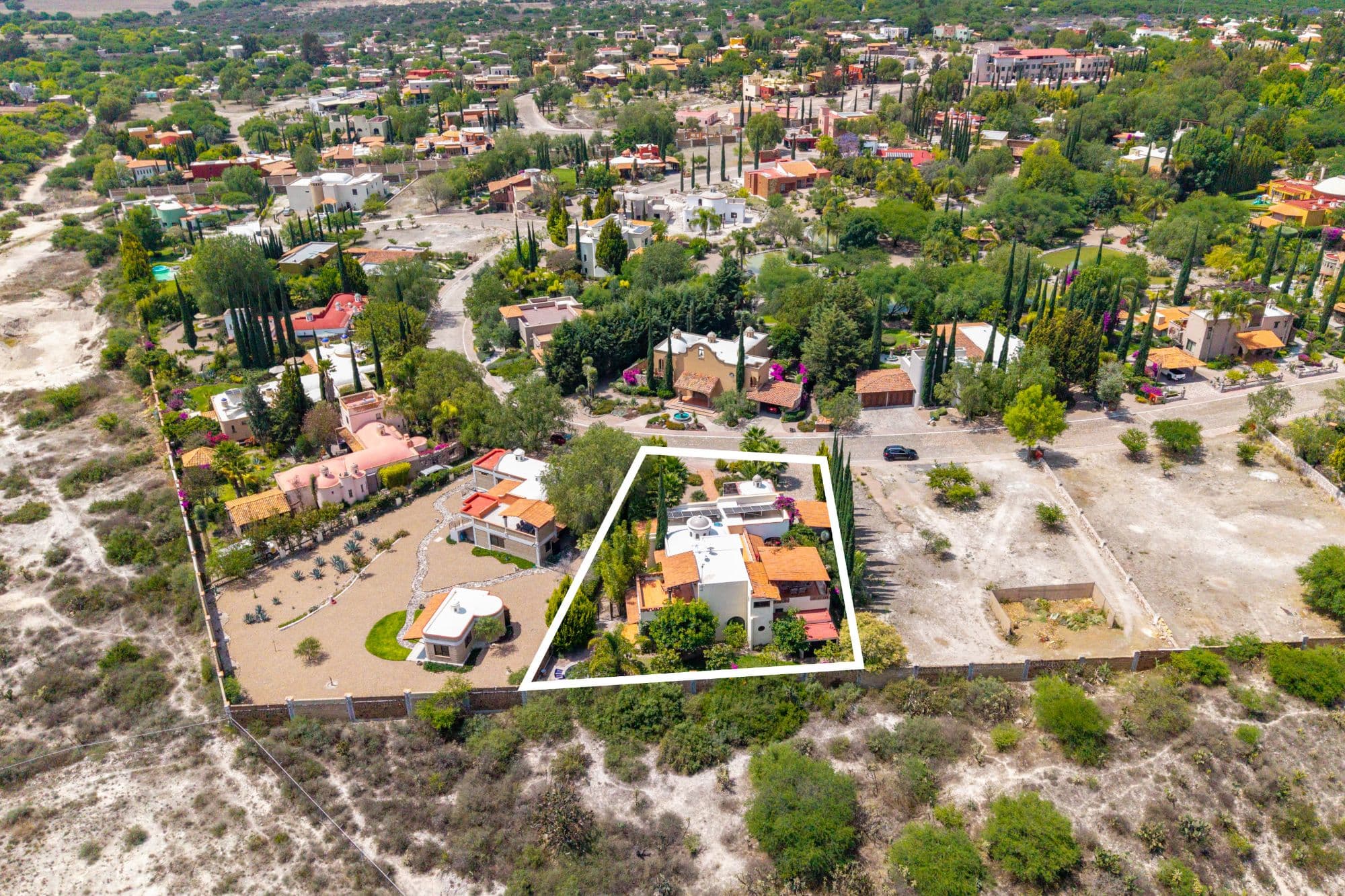 Casa Jardin Secreto — Los Labradores, San Miguel de Allende — photo 23 — hillside sanctuary with expansive valley views