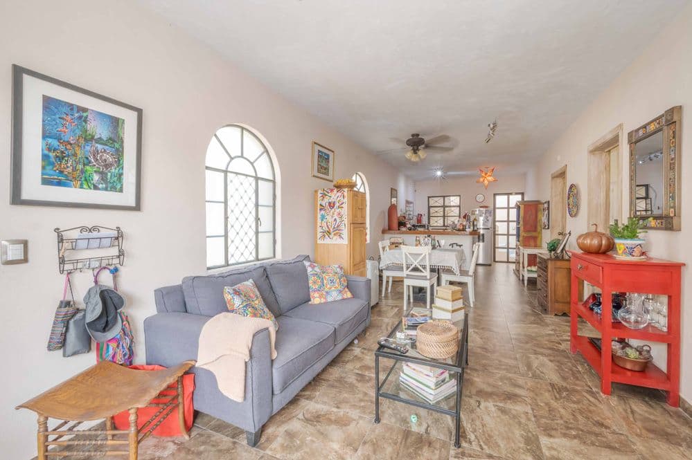 Duplex Fray Bartolome — Independencia, San Miguel de Allende — photo 20 — vibrant, sun-filled colonial living space