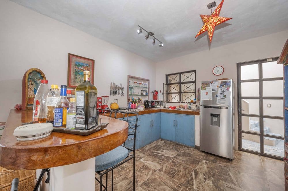 Duplex Fray Bartolome — Independencia, San Miguel de Allende — photo 16 — charming traditional mexican kitchen
