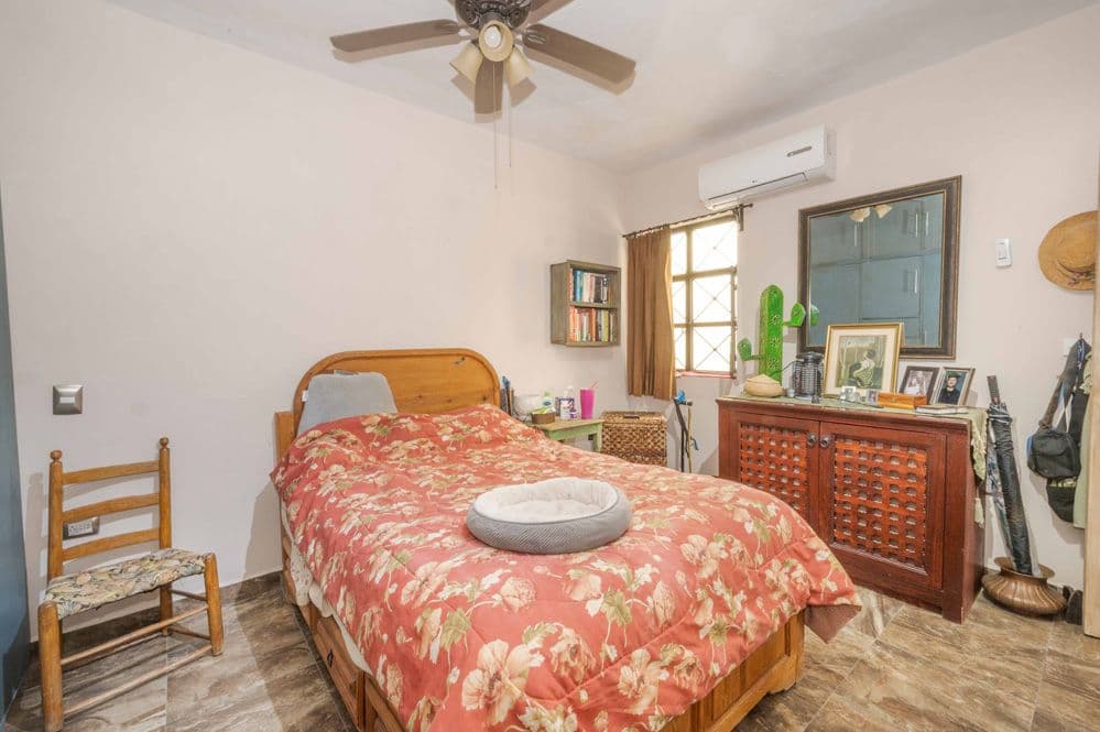 Duplex Fray Bartolome — Independencia, San Miguel de Allende — photo 24 — charming bedroom with authentic mexican character