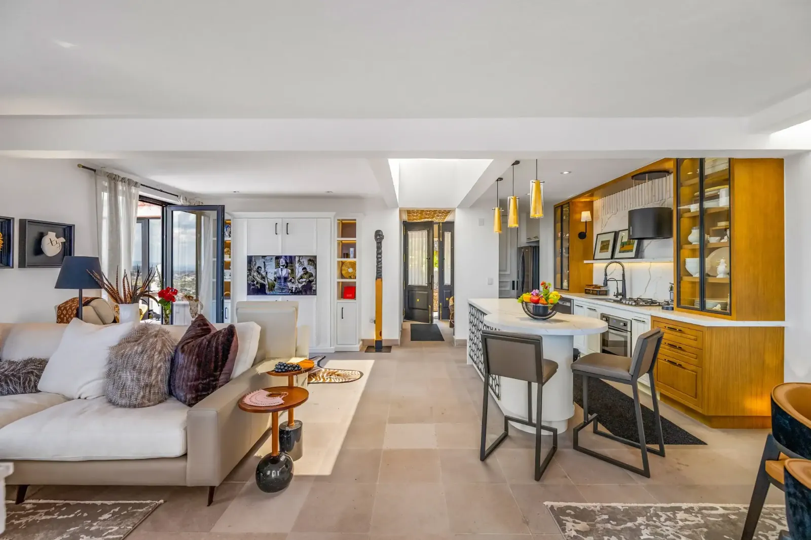 Casa Romana — Centro, San Miguel de Allende — photo 9 — sophisticated open-plan luxury living space