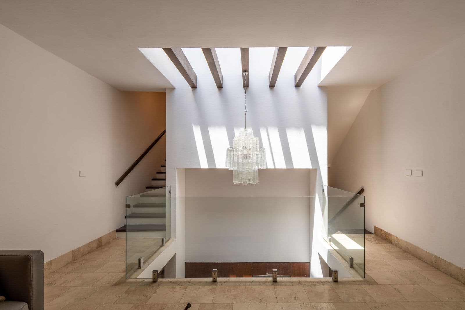 Casa Blanca — Centro, San Miguel de Allende — photo 15 — luminous atrium with architectural drama