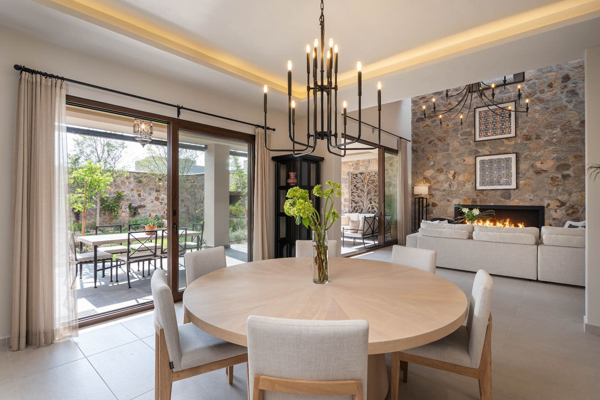Casa Paulena — Balcones, San Miguel de Allende — photo 42 — elegant dining meets luxurious living space