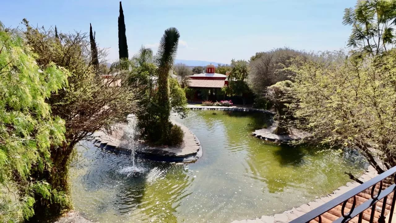 Casa Fortuna — Los Labradores, San Miguel de Allende — photo 13 — serene hacienda with tranquil water views