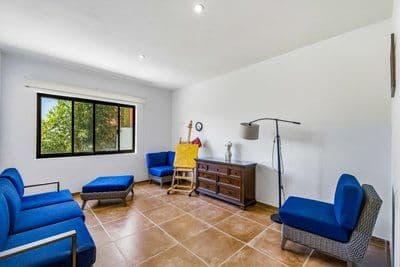 Casa Pial — Centro, San Miguel de Allende — photo 8 — bright, versatile studio with terracotta charm