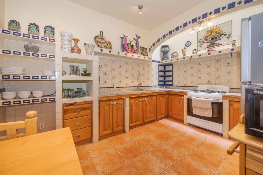Casa Trueno — La Lejona, San Miguel de Allende — photo 11 — authentic mexican kitchen, artisanal charm