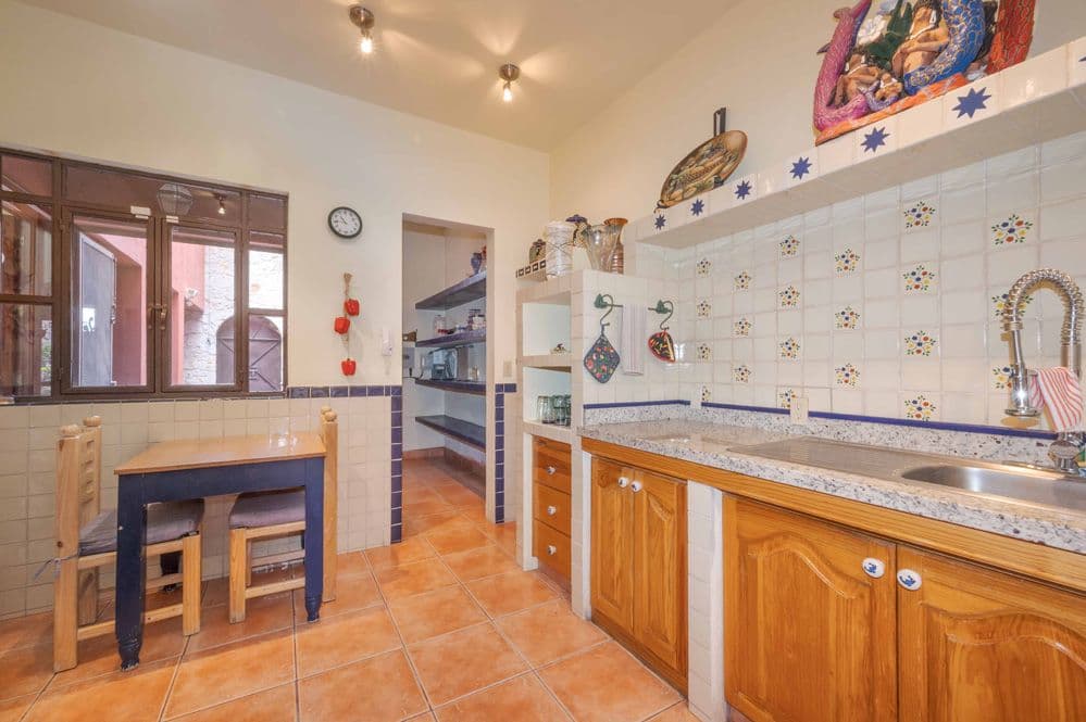 Casa Trueno — La Lejona, San Miguel de Allende — photo 10 — charming traditional mexican kitchen