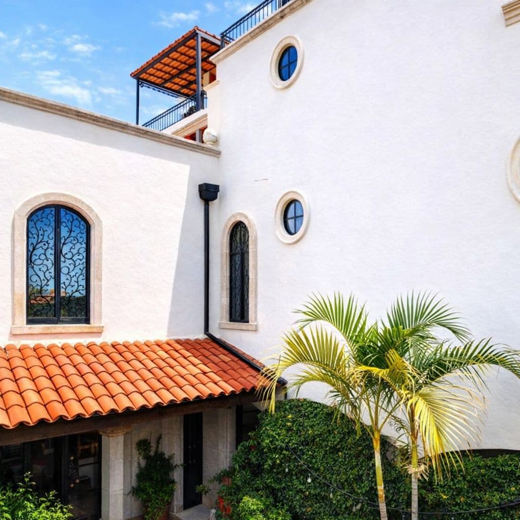 Casa de los Leones — San Miguel de Allende Centro, San Miguel de Allende — photo 39 — charming colonial courtyard with elegant details