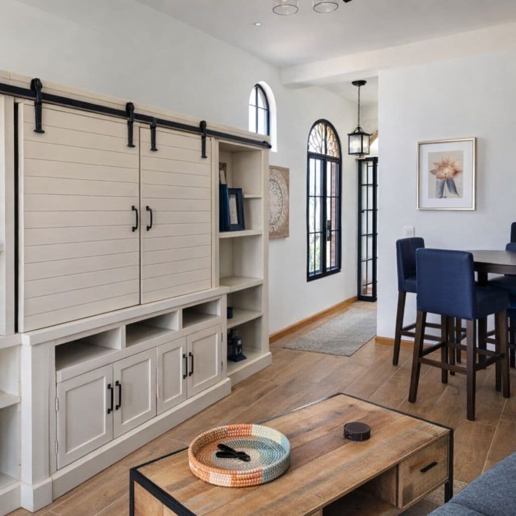 Casa de los Leones — San Miguel de Allende Centro, San Miguel de Allende — photo 42 — modern farmhouse entertaining sanctuary