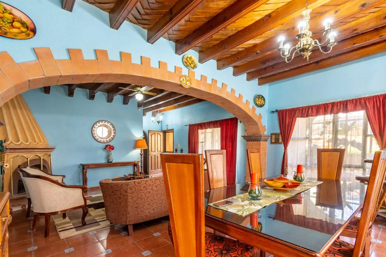 Agua Homes — Atascadero (Arcos de San Miguel), San Miguel de Allende — photo 5 — luminous colonial elegance, soaring wooden beams