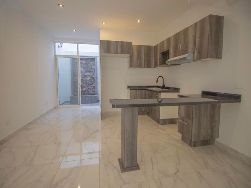 1952 Margarito Ledesma — San Miguel de Allende Centro, San Miguel de Allende — photo 13 — contemporary kitchen with abundant natural light