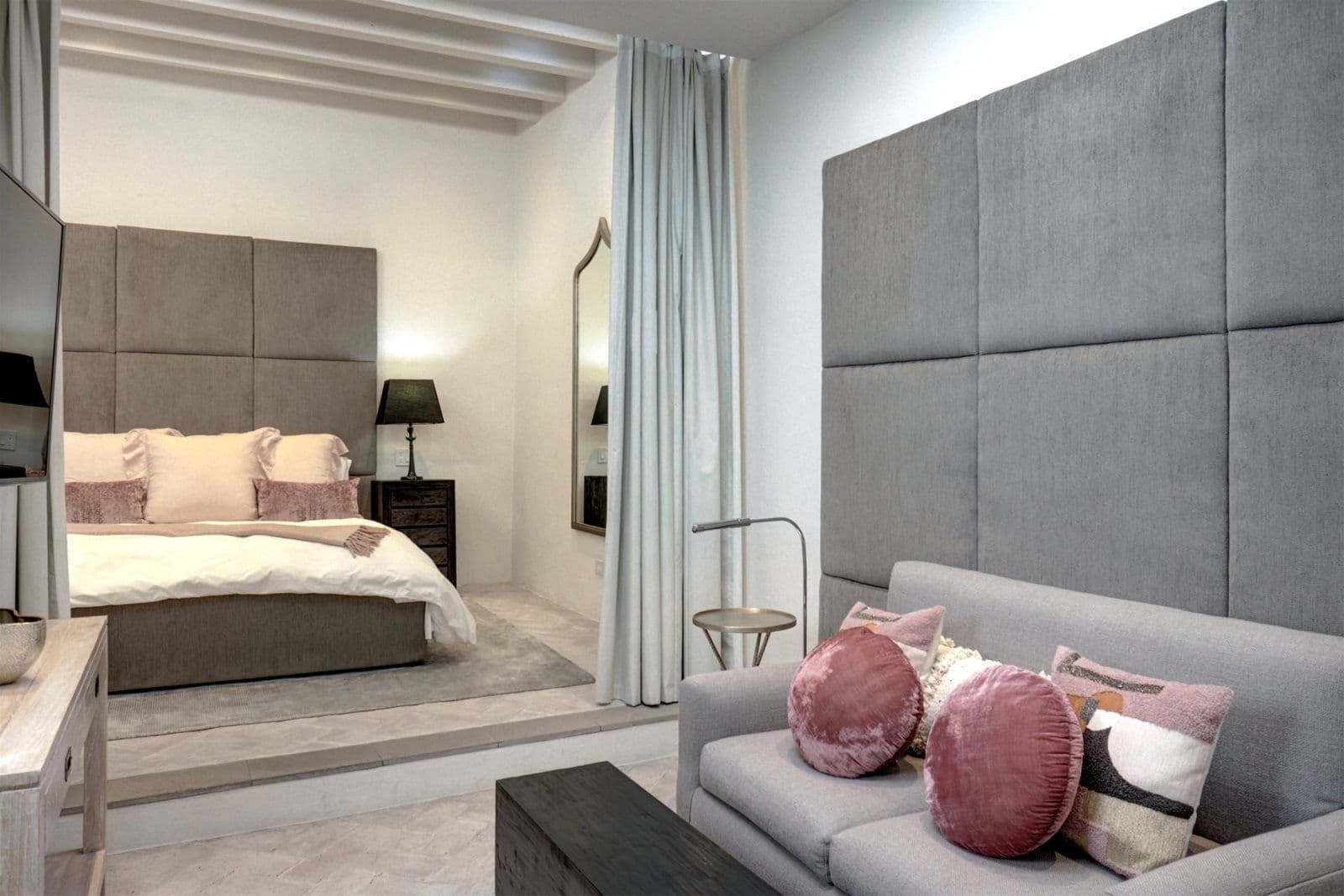 Casa Arcadia — Centro, San Miguel de Allende — photo 18 — sophisticated suite with elegant separation