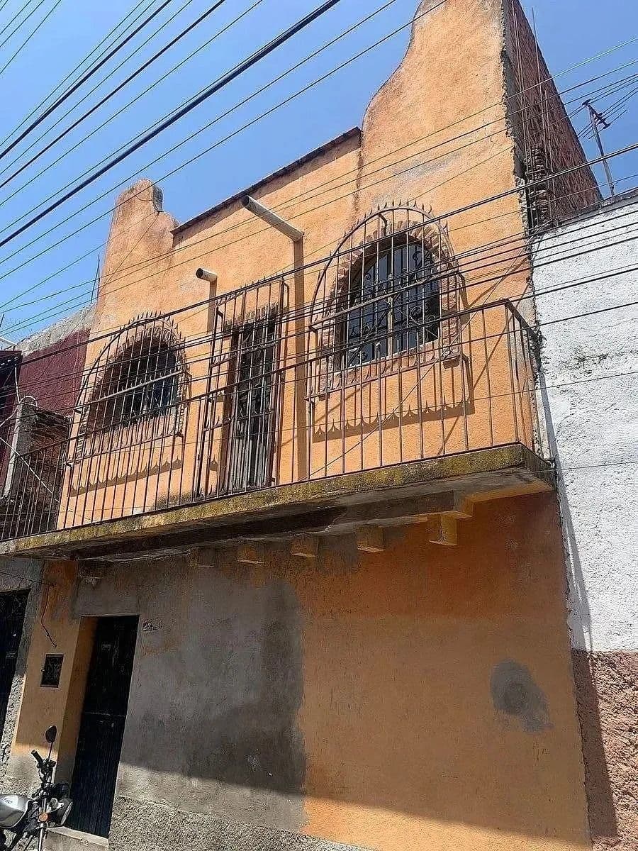 Casa Juan Aldama-Fixer Upper — San Rafael, San Miguel de Allende — photo 3 — charming colonial facade, abundant natural light