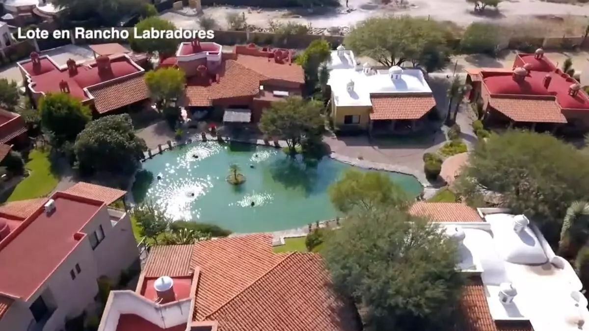 Lote Mariposas — Los Labradores, San Miguel de Allende — photo 6 — turquoise oasis, mediterranean charm, resort-style living