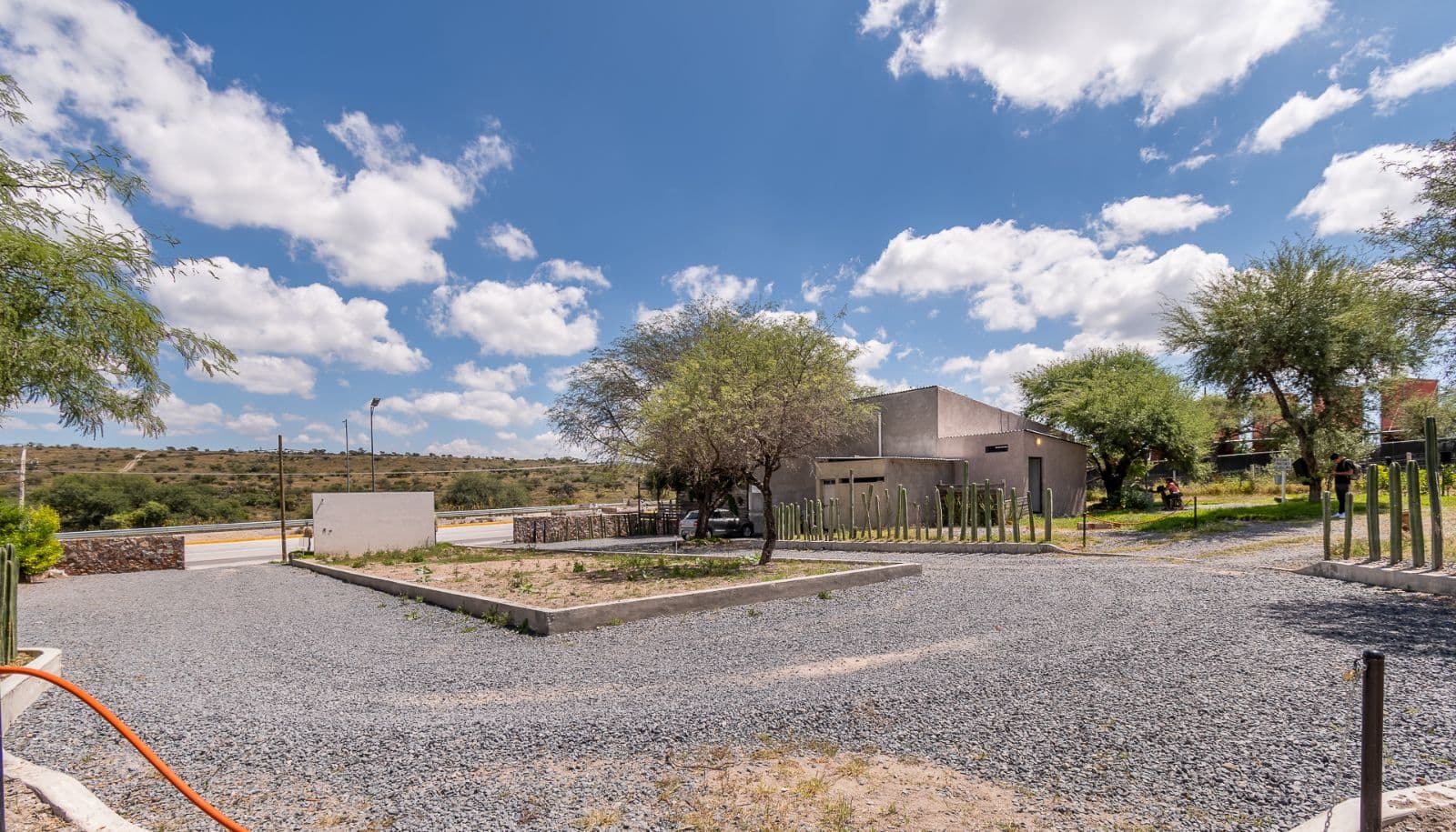 Cielo y Tierra — El Cortijo, San Miguel de Allende — photo 12 — serene hacienda with expansive countryside vistas