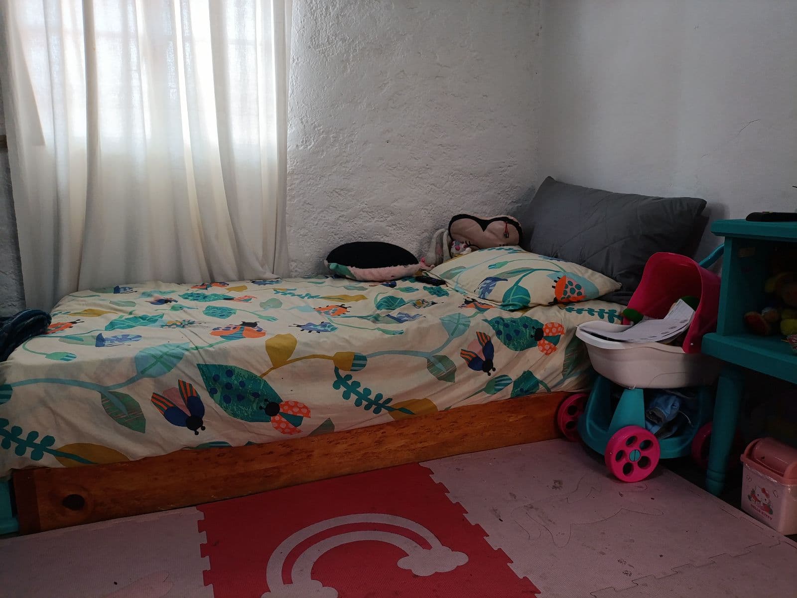 Casa y Casita en el Centro de San Miguel — Centro, San Miguel de Allende — photo 19 — charming child's bedroom, abundant natural light