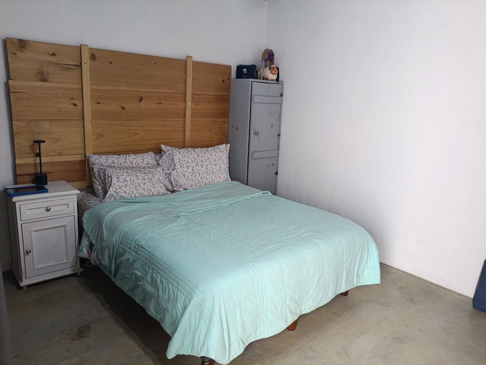 Casa y Casita en el Centro de San Miguel — Centro, San Miguel de Allende — photo 16 — rustic wooden headboard, serene retreat