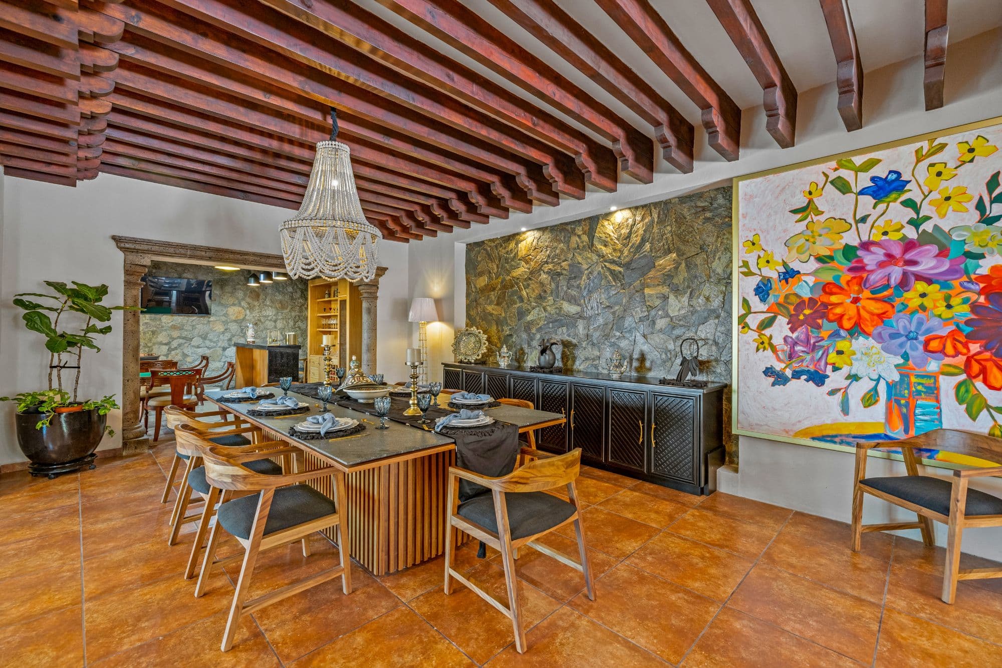 CASA MEZQUITE, SALIDA REAL A QUERÉTARO
